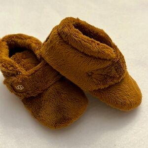 Chestnut baby UGG boots